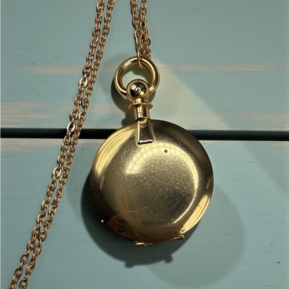 Gold  Tined Locket Pendant with floral design - Picture 3 of 5